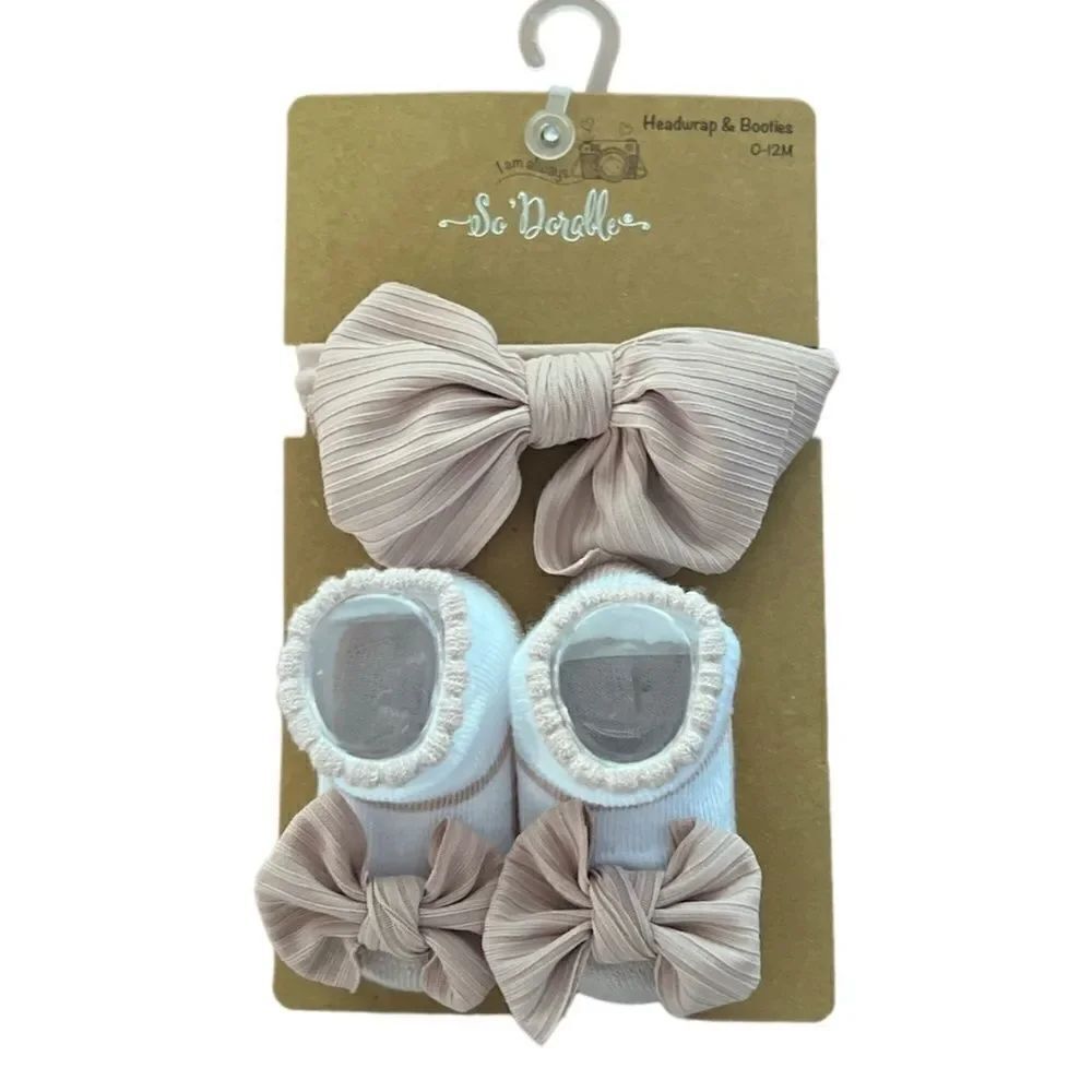 🆕 So ‘Dorable Baby Girl Pink Booties and Headwrap size 0-12 months